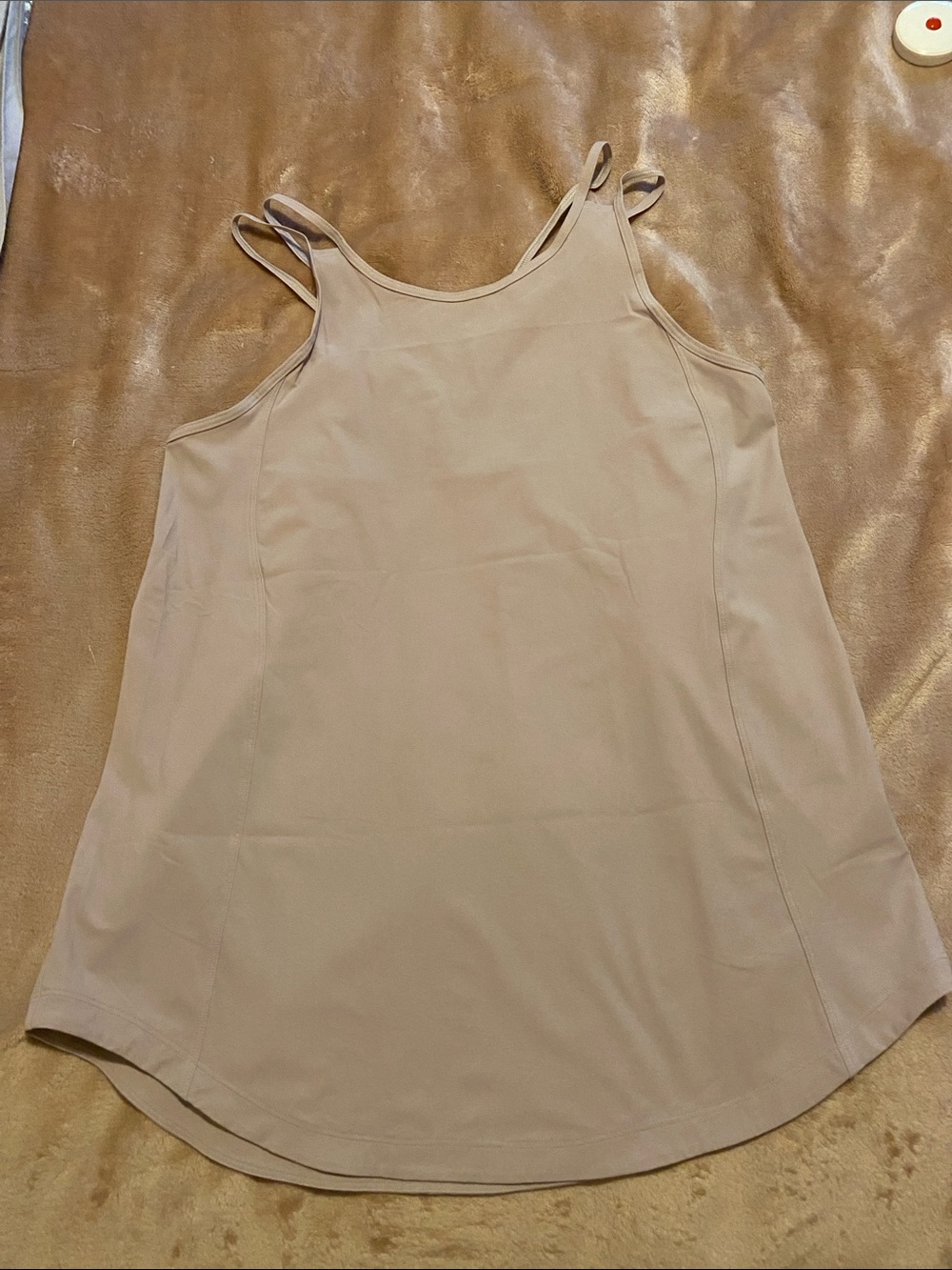 Lululemon strappy tank